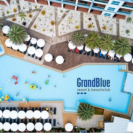 Grandblue Resort & Beachclub Mae Phim Esterno foto